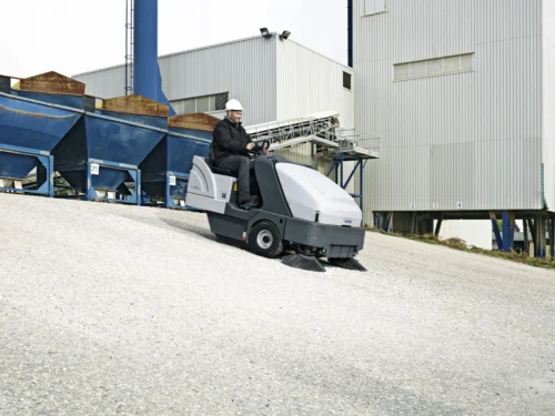 Varredora Industrial Nilfisk SR1601 D