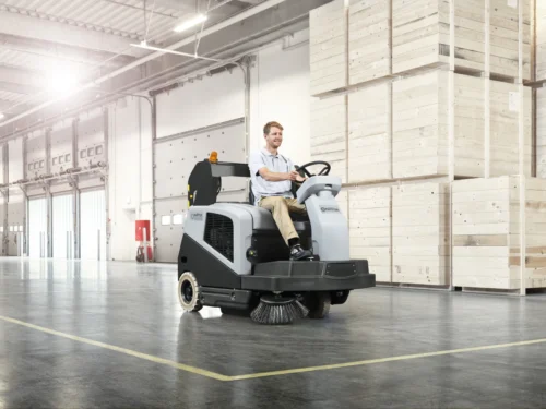 Varredora de Condutor Sentado Nilfisk SW5500 D